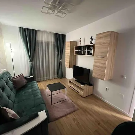 Junior4 * Cluj-Napoca